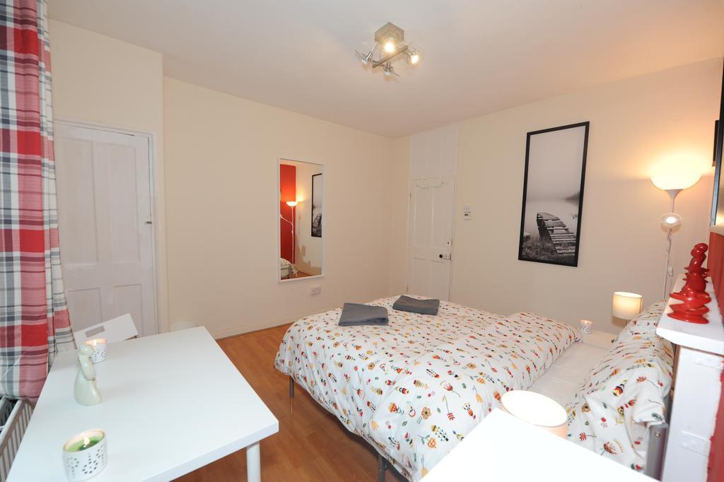 Chicksand Hotel Лондон Екстериор снимка