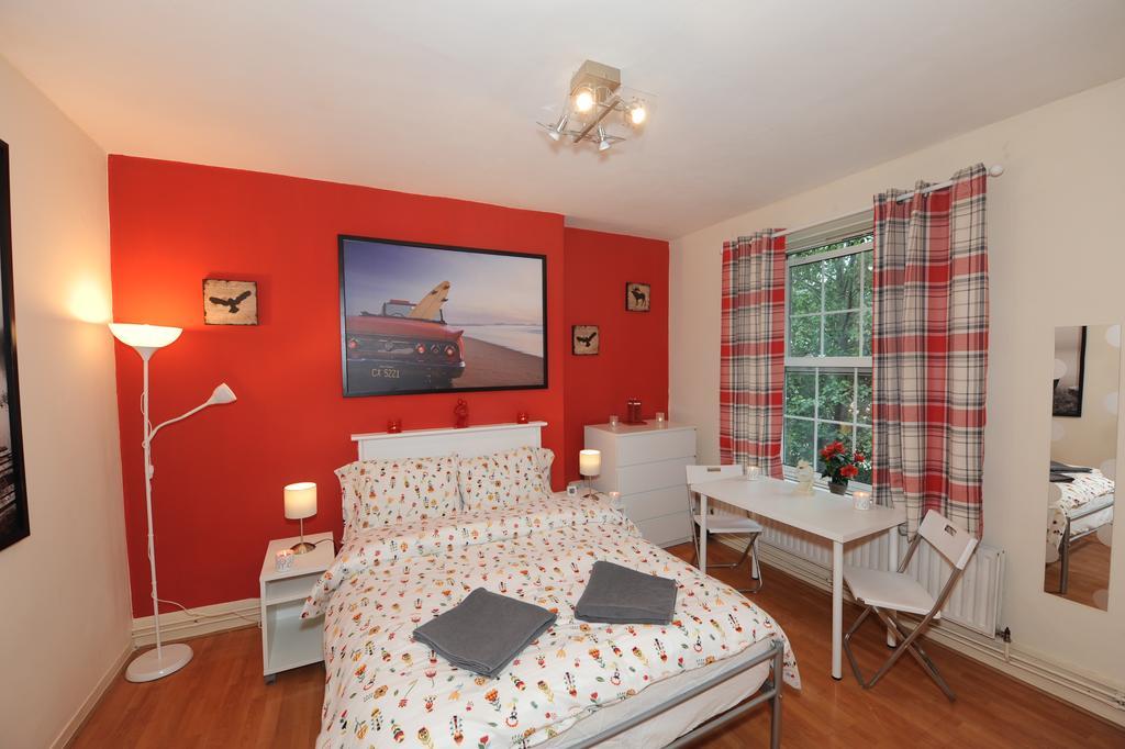 Chicksand Hotel Лондон Екстериор снимка